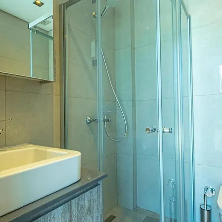 Brakte With Private Pool In Guemuesluek Вилла *